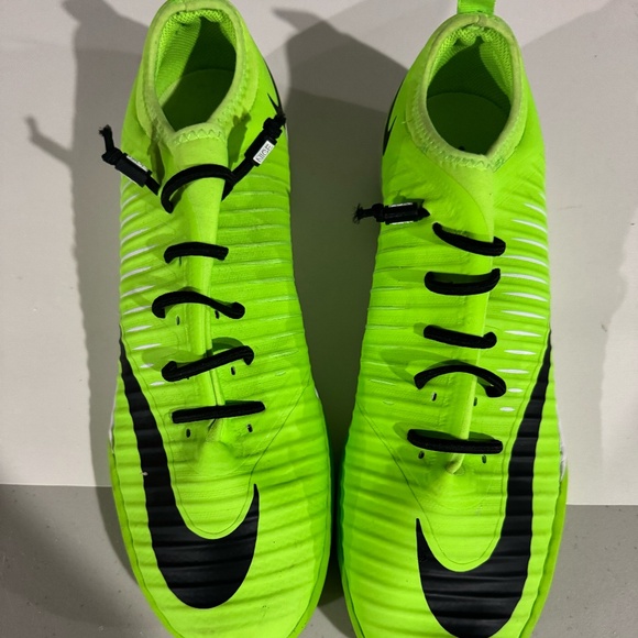 Nike Mercurial Neon Green track like shoes. size 10 1/2. - Picture 1 of 5